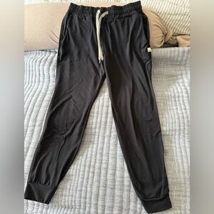 Vuori Performance Joggers, Black, size Small